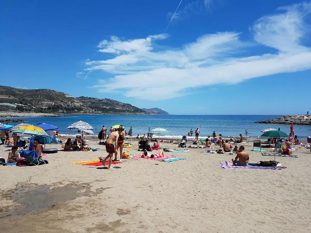 Apartment Case Antico Comune San Lorenzo al Mare