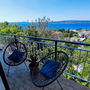 https://apartmani-ankica-crikvenica.primorje-gorskikotar.com